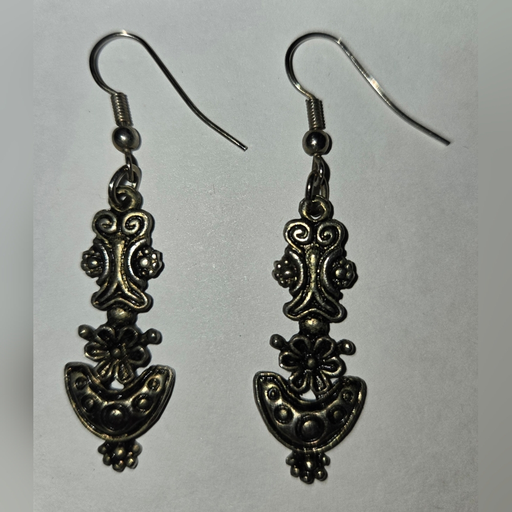 Flower Boho Pattern Dangle Earrings Vintage
